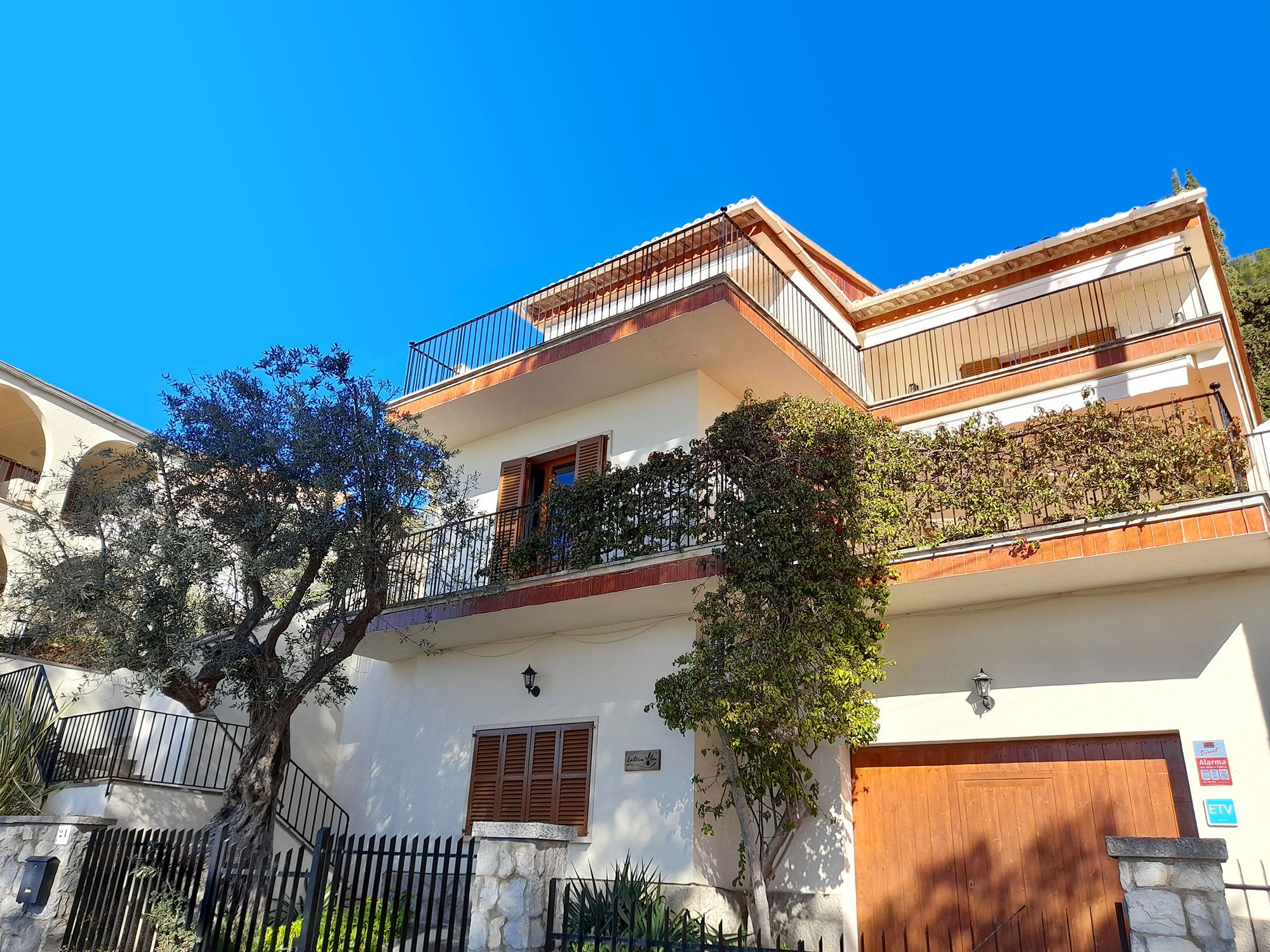 Entrada de la casa de La Oliva en Sóller